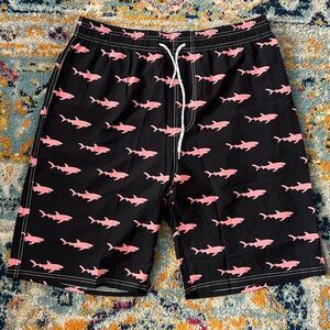 Unbranded Size Large Navy Blue and pink Men’s swim trunks / shorts NWOT shark pr